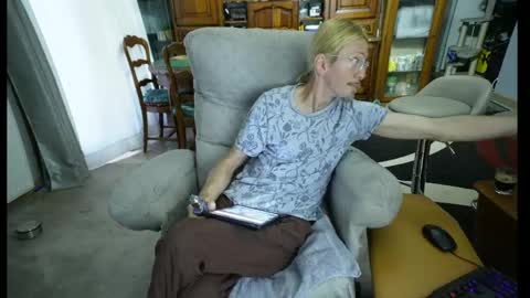 jeff online show from May 25, 2026, 4:51 am