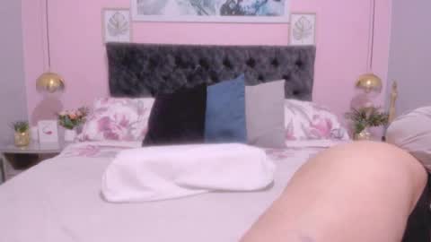 Valeria online show from December 17, 2024, 4:11 pm