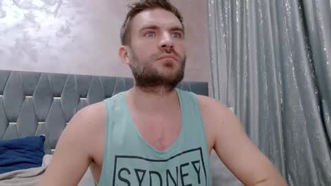 Snapshot of 10in_deluxe chatting on January 16, 2026, 4:11 pm 10in_deluxe online show from January 16, 2026, 4:11 pm