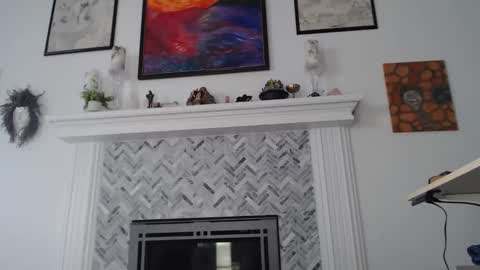 Aurora Willows online show from February 16, 2026, 3:41 pm