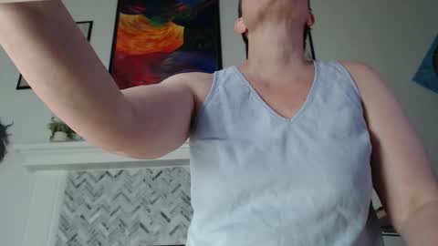 Aurora Willows online show from February 17, 2026, 3:58 am