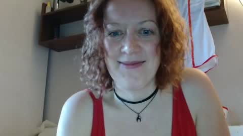 12ennie online show from October 23, 2025, 6:34 am