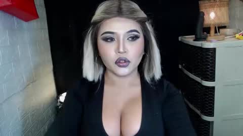 sexy kia online show from February 12, 2026, 12:49 am