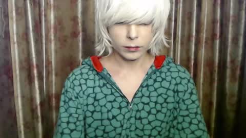 Snapshot of 13_angel_14 chatting on February 13, 2025, 10:22 pm Angelfree online show from February 13, 2025, 10:22 pm