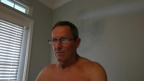 13glanmorfa online show from October 18, 2025, 2:51 pm