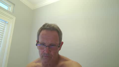 13glanmorfa online show from October 28, 2025, 9:28 pm
