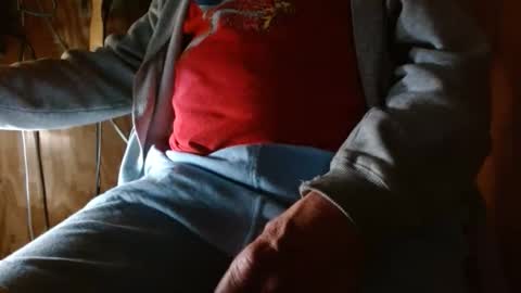 Absentee online show from November 28, 2025, 1:03 pm