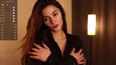 Leksi online show from November 19, 2025, 2:28 pm