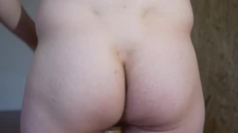 Snapshot of 18_yr_ita chatting on March 6, 2025, 5:22 pm 18yr online show from March 6, 2025, 5:22 pm