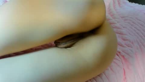 Snapshot of 18kira18 chatting on February 27, 2026, 6:08 pm Kira online show from February 27, 2026, 6:08 pm