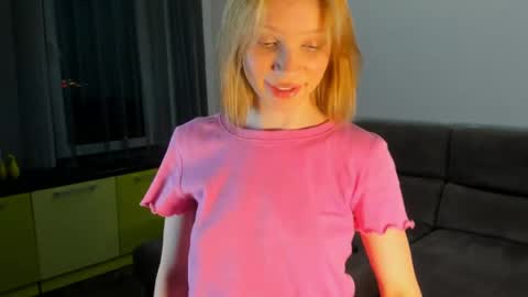 Kira online show from May 29, 2026, 5:00 pm