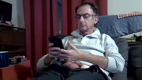 Snapshot of 18remy45 chatting on October 22, 2025, 9:58 pm 18remy45 online show from October 22, 2025, 9:58 pm