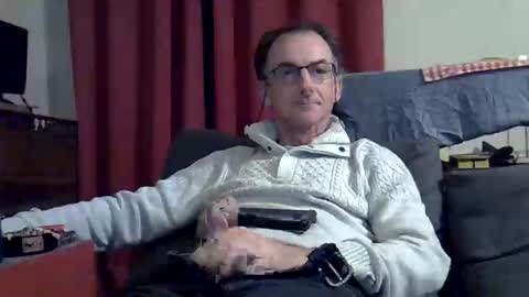 Snapshot of 18remy45 chatting on October 24, 2025, 7:54 pm 18remy45 online show from October 24, 2025, 7:54 pm