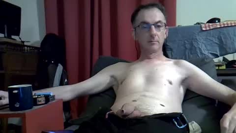 Snapshot of 18remy45 chatting on December 22, 2025, 6:05 pm 18remy45 online show from December 22, 2025, 6:05 pm