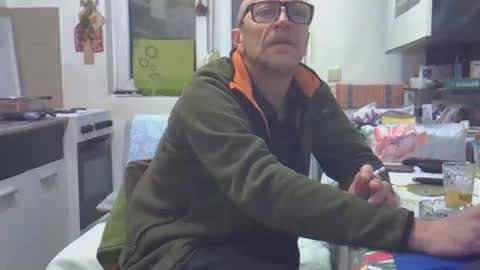 Snapshot of 1973man chatting on January 13, 2026, 9:53 pm 1973man online show from January 13, 2026, 9:53 pm