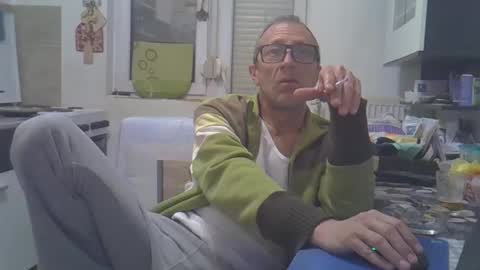 Snapshot of 1973man chatting on March 2, 2026, 11:55 pm 1973man online show from March 2, 2026, 11:55 pm