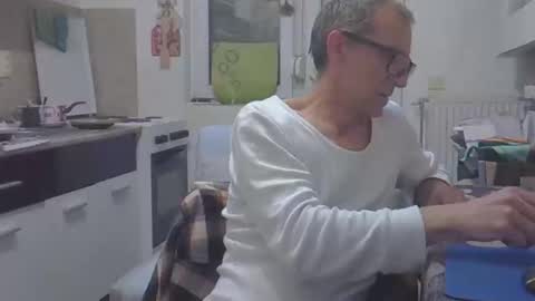 Snapshot of 1973man chatting on March 4, 2026, 8:04 pm 1973man online show from March 4, 2026, 8:04 pm