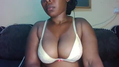 Snapshot of 1_sexybaby chatting on November 12, 2025, 6:30 pm 1_sexybaby online show from November 12, 2025, 6:30 pm