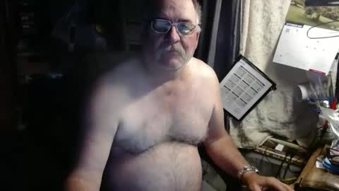 1dusty60 online show from October 31, 2025, 9:54 am