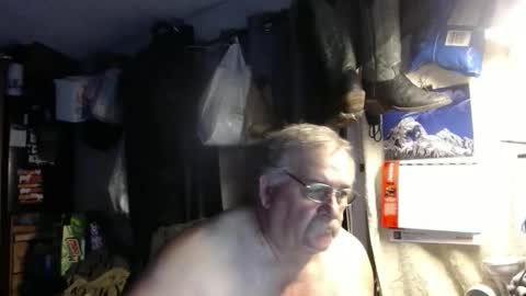 Snapshot of 1dusty60 chatting on January 9, 2026, 10:51 am 1dusty60 online show from January 9, 2026, 10:51 am