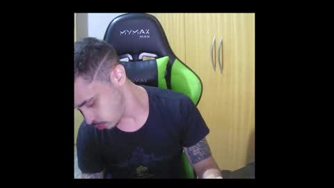 Snapshot of 1good_vibes1 chatting on October 15, 2025, 8:14 am 1good_vibes1 online show from October 15, 2025, 8:14 am