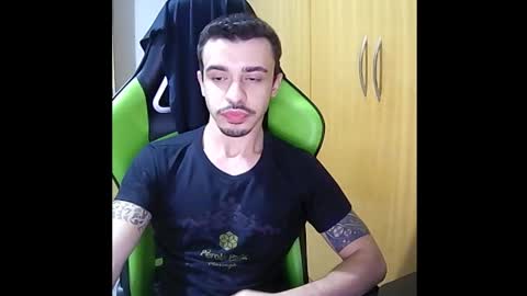 Snapshot of 1good_vibes1 chatting on November 18, 2025, 4:17 am 1good_vibes1 online show from November 18, 2025, 4:17 am