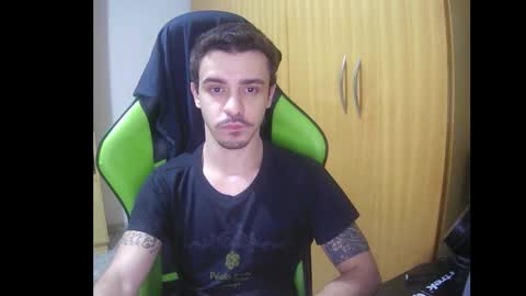 Snapshot of 1good_vibes1 chatting on December 14, 2025, 4:07 am 1good_vibes1 online show from December 14, 2025, 4:07 am