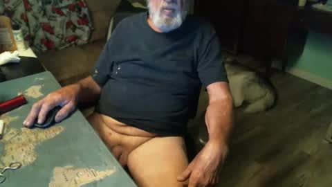 Snapshot of 1handyanddee chatting on February 28, 2026, 1:06 am 1handyanddee online show from February 28, 2026, 1:06 am