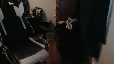 Snapshot of 1hotcouple2c chatting on February 8, 2026, 12:19 pm 1hotcouple2c online show from February 8, 2026, 12:19 pm