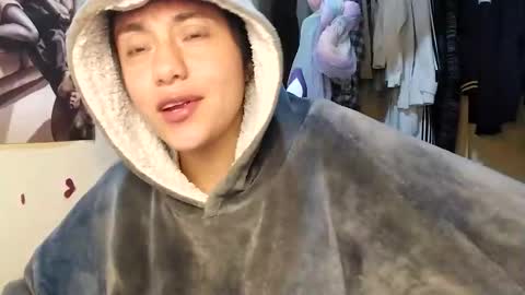 1kandylove online show from December 14, 2025, 11:31 pm