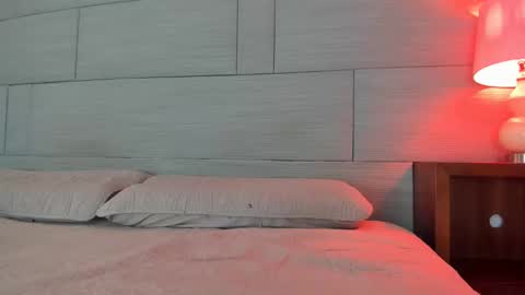 Snapshot of 1lovely1 chatting on December 20, 2024, 4:20 am Onna online show from December 20, 2024, 4:20 am