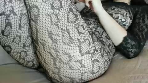 Snapshot of 1lovely1 chatting on January 18, 2025, 7:04 pm Onna online show from January 18, 2025, 7:04 pm