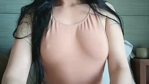 Snapshot of 1lovely1 chatting on February 17, 2026, 7:20 pm Onna online show from February 17, 2026, 7:20 pm