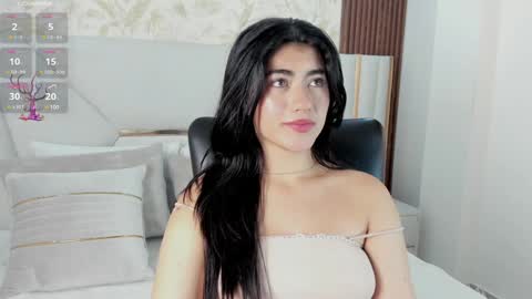 Snapshot of 1m_emily chatting on January 16, 2025, 11:06 pm . online show from January 16, 2025, 11:06 pm