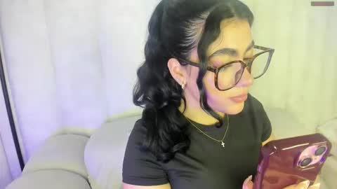 Snapshot of 1m_emily chatting on September 23, 2025, 8:23 pm . online show from September 23, 2025, 8:23 pm