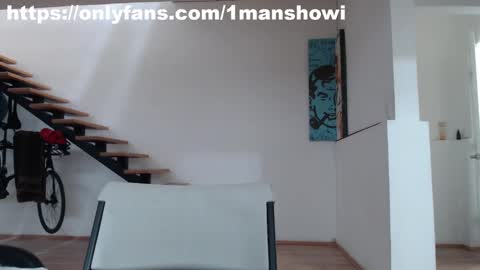 Snapshot of 1manshow11 chatting on January 16, 2025, 7:10 pm 1manshow11 online show from January 16, 2025, 7:10 pm