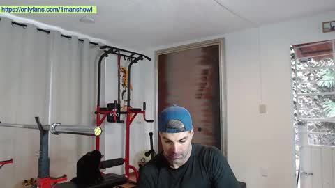 Snapshot of 1manshow11 chatting on February 22, 2026, 5:00 pm 1manshow11 online show from February 22, 2026, 5:00 pm