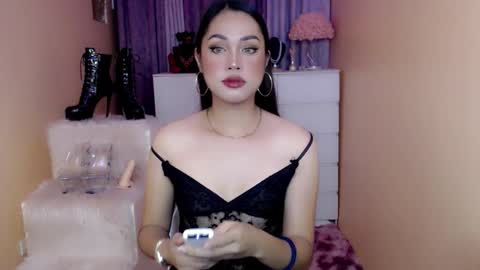 1miracle_tranny online show from November 15, 2025, 2:09 am