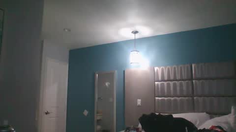 Snapshot of 1nastya8 chatting on December 4, 2024, 5:55 pm TheShyOne18 online show from December 4, 2024, 5:55 pm