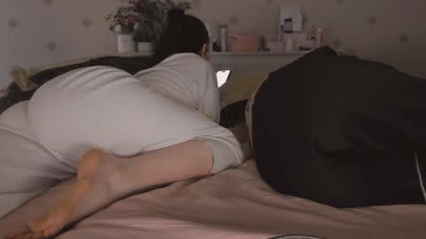 Snapshot of 1rapunzel chatting on December 16, 2025, 8:30 am 1rapunzel online show from December 16, 2025, 8:30 am