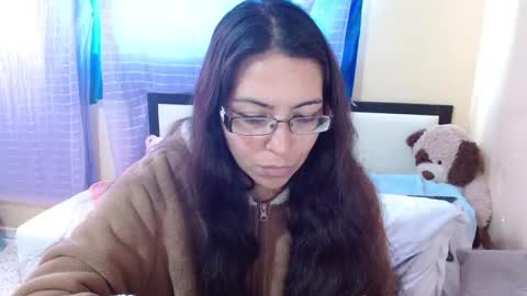 Snapshot of 1sasha_grey__1 chatting on December 21, 2024, 9:47 pm paola online show from December 21, 2024, 9:47 pm