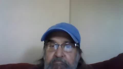 1valentine online show from December 14, 2025, 5:18 pm