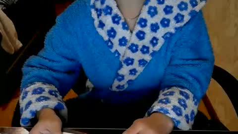 Snapshot of 1your_hot_girls chatting on January 5, 2025, 3:13 pm 1your_hot_girls online show from January 5, 2025, 3:13 pm