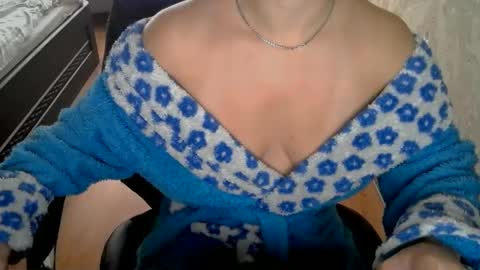 Snapshot of 1your_hot_girls chatting on February 4, 2025, 11:49 am 1your_hot_girls online show from February 4, 2025, 11:49 am