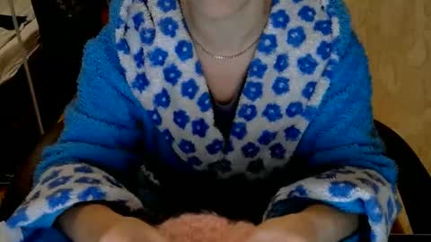 Snapshot of 1your_hot_girls chatting on February 20, 2025, 5:29 pm 1your_hot_girls online show from February 20, 2025, 5:29 pm