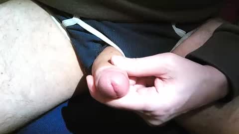 2001uwuk online show from February 8, 2025, 11:12 am