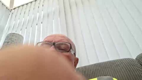 211skoosh online show from October 14, 2025, 2:40 pm