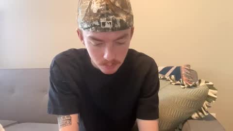 26sneakers online show from January 11, 2026, 9:53 pm