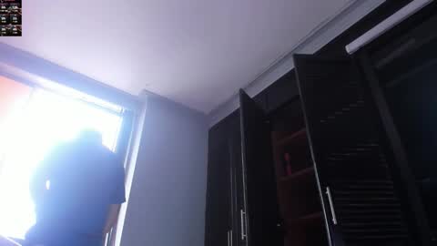 2_fire online show from November 5, 2025, 8:09 pm