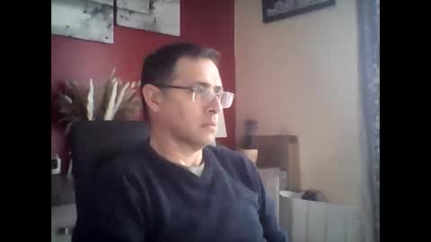 whatdoyouwantme2do4you online show from March 25, 2026, 7:47 am